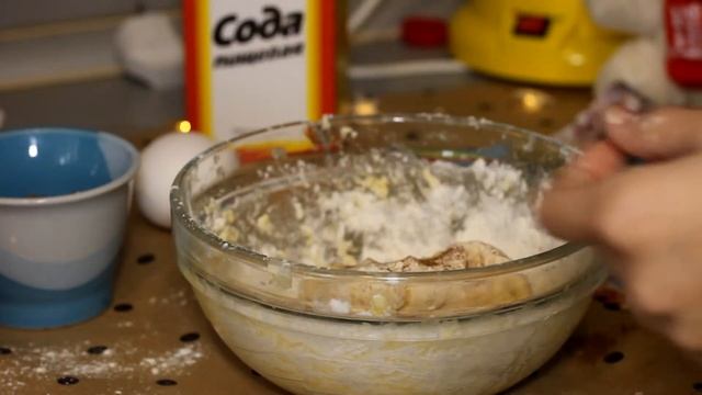 ГОТОВИМ НОВОГОДНЕЕ ПЕЧЕНЬЕ/ Лиза Ипатова смотреть онлайн