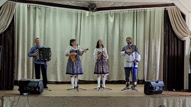 Доброяр ярославль. Доброяр ансамбль ярославль.