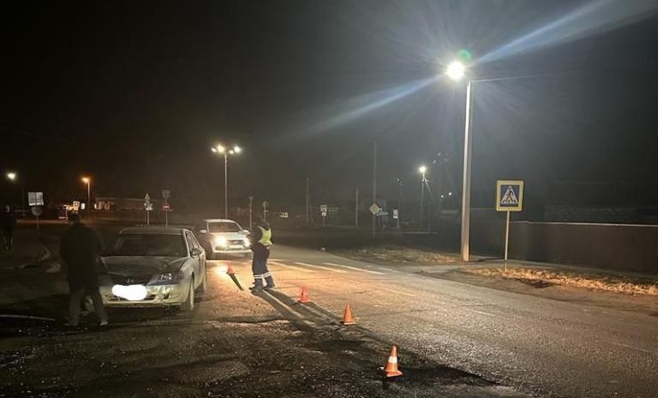 Водитель иномарки сбил четырех подростков на пешеходном переходе в Кущевском районе