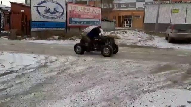 Квадроцикл из 2106 при отключенном переднем приводе смотреть онлайн