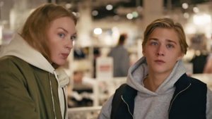 Маме снова 17 — Трейлер (2024)