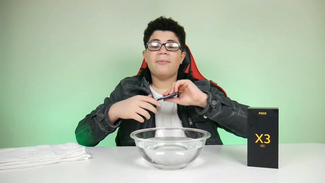 Poco X3 NFC Water Test: Will it survive смотреть онлайн