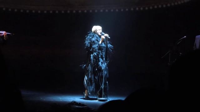 Patricia Kaas, Kiev, 09.12.2013 (6) смотреть онлайн