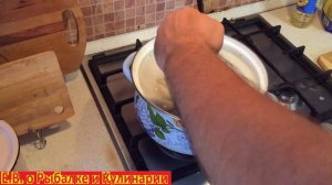 Супер-прикормка для рыбалки с халвой.От этой прикормки рыба сходит с ума и прыгает на крючок.