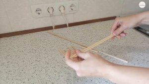 Сборка свадебного торта на 3 яруса. Как изолировать живые цветы?