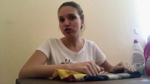 Как отстирать старые пятна красного вина?