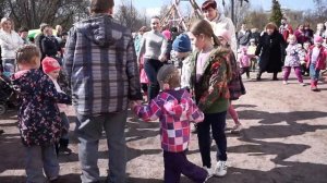 Русский народный хоровод.  Ансамбль  "Ладушки".