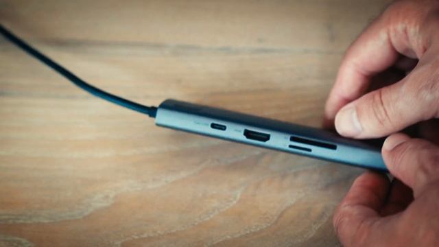 Лучший USB TYPE-C адаптер-переходник для MacBook? (HDMI, RJ45, SD, TF, USB3.0) смотреть онлайн