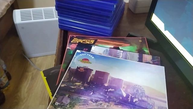 розпаковка новий диск Cyberpunk 2077