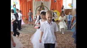 Зарядка на выпускном "Один день в детском саду"