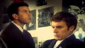 Зачем вы, девочки Нина Сазонова