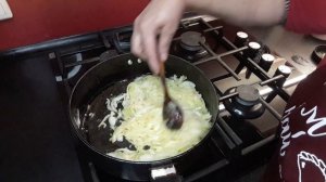 КОТЛЕТЫ по- ЕВРЕЙСКИ с ВКУСНЕЙШИМ  соусом !
