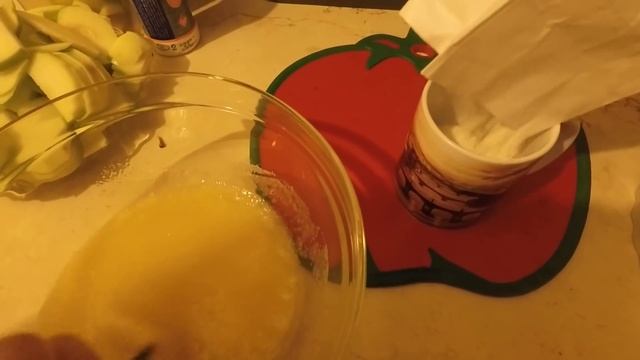 Печем пирог с яблоками. смотреть онлайн