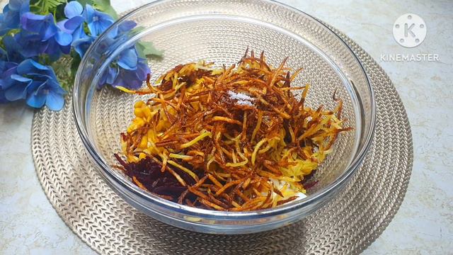 Сколько салатов не готовил на Праздник, но этот съедается Первым! А стоит 2 копейки! смотреть онлайн