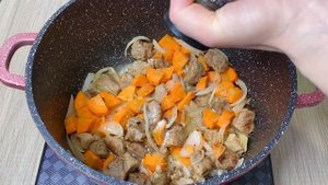 СОЧНОЕ ЖАРКОЕ ИЗ СВИНИНЫ. ЭТОМУ РЕЦЕПТУ БОЛЬШЕ 100лет