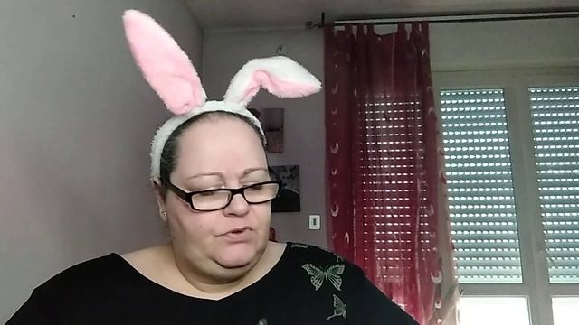 Apro l'uovo di Pasqua Kinder STRANGER THINGS смотреть онлайн