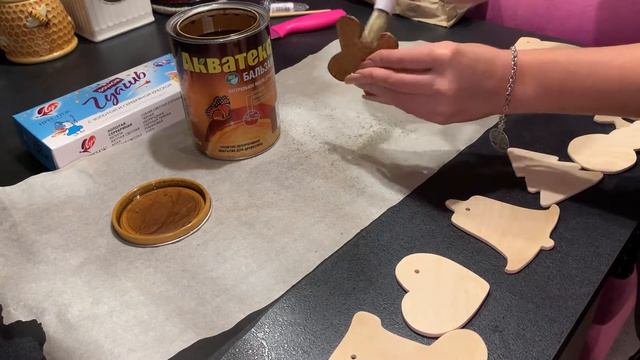 ДЕРЕВЯННЫЕ ИГРУШКИ на ЕЛКУ СВОИМИ РУКАМИ ??❤️ НОВОГОДНИЕ ИГРУШКИ из ДЕРЕВА ???