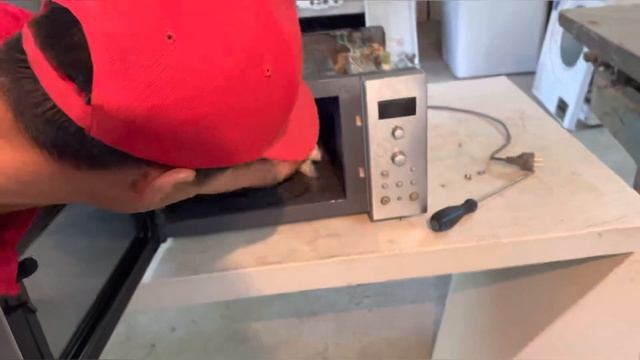 Ремонт микроволновой печи искрит микроволновка ( жондеу )внутри что делать ремонт своими руками смотреть онлайн