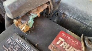 Toyota Tundra 4LO Flashing Light