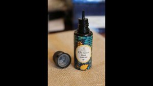 Эпоксидная смола с УФ-полимеризацией. Изготавливаем фантастические цветы в технике “типа витраль”