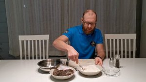 Это наверное самая вкусная рыба, которую я пробовал! Жаренная камбала. как готовить камбалу.