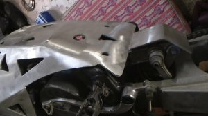 Suzuki RMX250 Переделка в облик Авантиса.