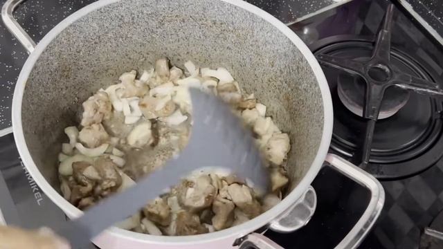 Рецепт приготовления супа/ Tez tayyor bo’ladigan gulkaram sho’rvasi - Turk Taomlari смотреть онлайн