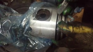 как правильно одеть кольца в поршня детроит 12,7