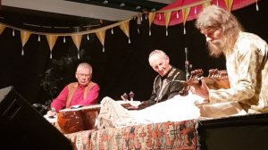 Chinmaya Dunster and Lewis Riley. Light Classical Ragas Zila Kafi and Shivranjani