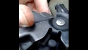 Тойота Карина Е, замок крышки багажника