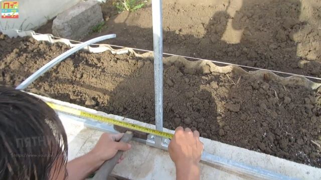 ✅ УСТАНОВКА теплицы из поликарбоната ЧАСТЬ 2 / Полезные советы