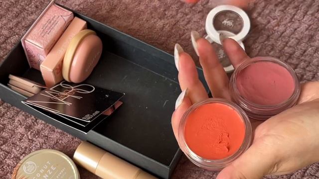 Избавилась от 90% своей косметики I Глобальное расхламление косметики I Выбрасываю косметику на 100 смотреть онлайн