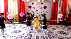 танец 9 группа не отнимайте солнце у детей Военный вариант.