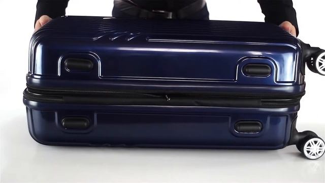 Чемоданы "Sumdex"- коллекция Line-s смотреть онлайн