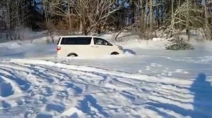 Toyota Alphard 4WD off road.