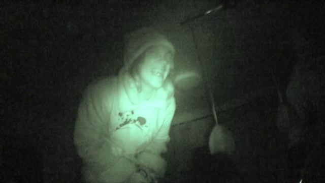 Santa Claus Breaking And Entering Prank смотреть онлайн