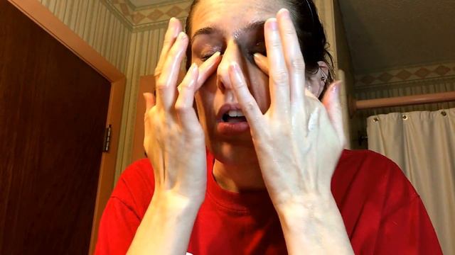 Easy Makeup Removal with Sephora's Supreme Cleansing Oil! смотреть онлайн