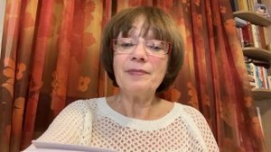 Стихотворение Маины Боборико "Старинные дома". Читает Елена Боборико.
