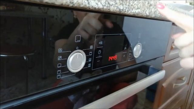 Рыба сибас на решетке гриль дома. Бутики с красной икрой и икрой минтая. смотреть онлайн