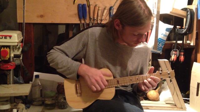 Укулеле смотреть онлайн