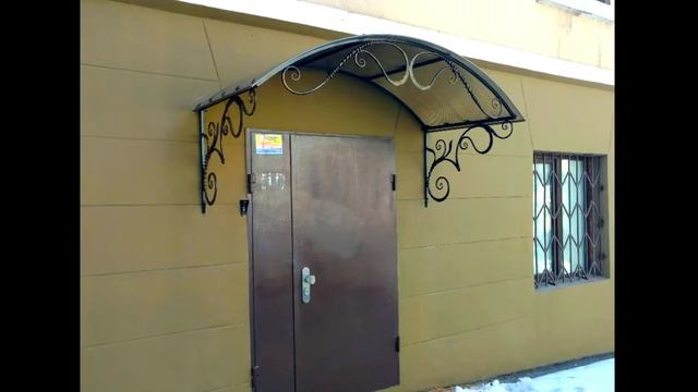 Кованый навес над входной дверью, козырек для входа в дом, поликарбонат, ковка смотреть онлайн