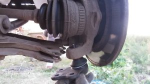 Замена шаровой опоры