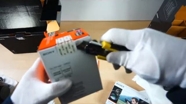 Sony A7 and A7r Unpacking and Initial Settings смотреть онлайн