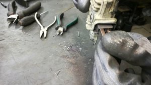 Как заменить щетки на регуляторе Bosch?