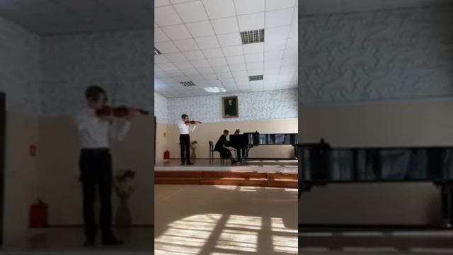 Городецкий Олег, 14 лет. К.Г.Мострас "Восточный танец" смотреть онлайн