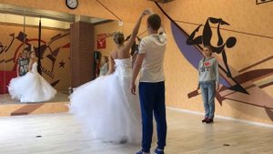 Медленный  и романтический свадебный танец под Jessie Ware - Say you love me! За 8 занятий.