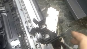 HP Deskjet D1460 не печатает