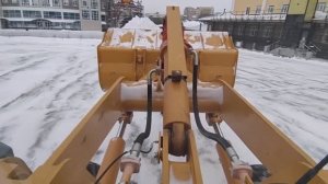 уборка снега фронтальным погрузчиком Lonking LG833N 20/11/2022
