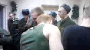 целуйте бабы рельсы я еду домой!