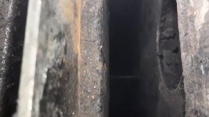 Первая загрузка углем и чистка котла Неделька КО-60 в этом сезоне